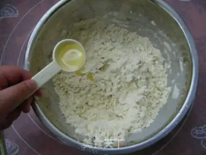 Make Green bean cake step 5