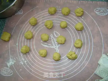 Make Green bean cake step 7