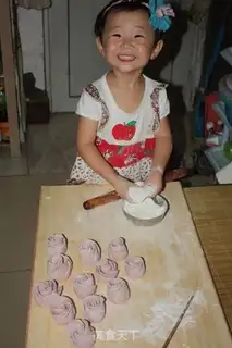 Make Colored rose rolls step 22