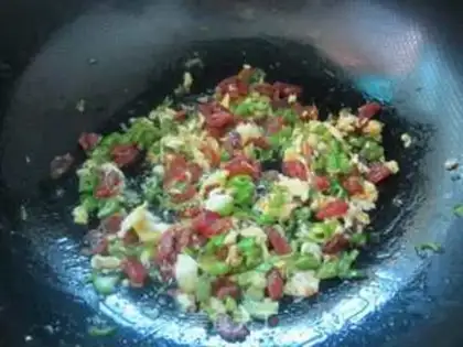 Make Sausage curry step 5