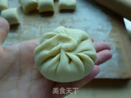 Make Onion buns step 12