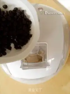Make Coffee, chocolate beans, ice cream step 5