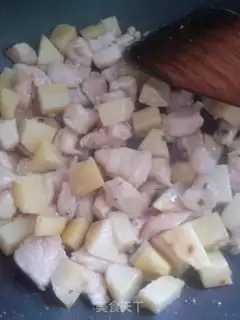 Make Curry potato chicken step 8