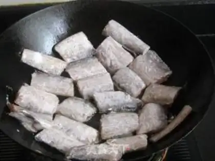 Make Red-fried fish step 2