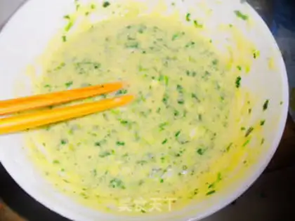 Make Spinach eggcake step 3