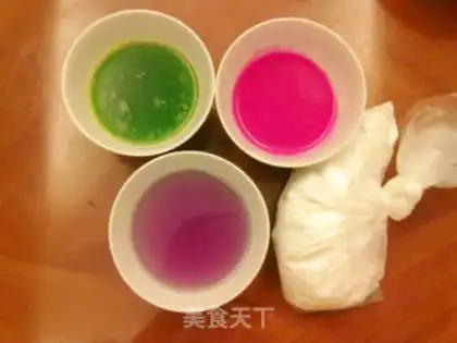 Make A Japanese flower step 3