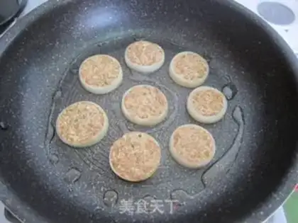 Make Onion rings meatloaf step 5