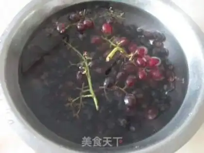 Make Black gallon popsicle step 1