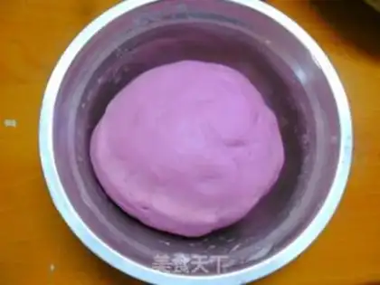 Make Apricot roll step 6