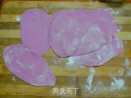 Make Apricot roll step 10