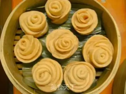Make Apricot roll step 17