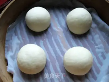Make White buns step 4