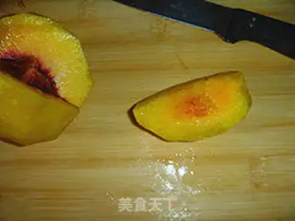 Make Peach honey step 1
