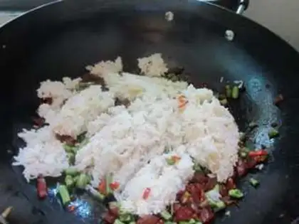 Make Sausage sauce step 4