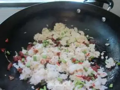 Make Potato shrimp rice step 1
