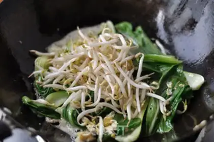 Make Fried noodles step 8
