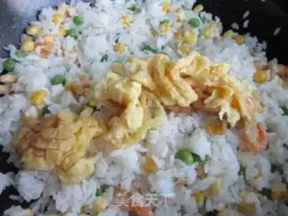 Make Corn shrimp fried rice step 11