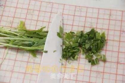 Make The ridge, the melon roll step 4