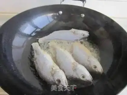 Make Homemade yellowfish step 3