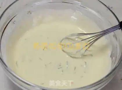 Make The ridge, the melon roll step 8