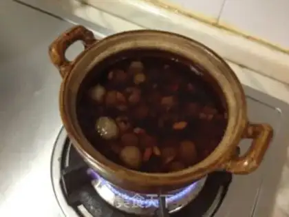 Make Quaffle, red sugar soup step 4