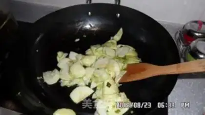 Make Smelt egg soup step 2