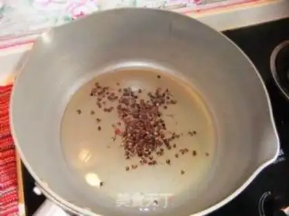 Make Pelican chicken noodles step 3