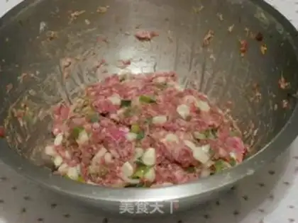 Make Onion tacos step 1