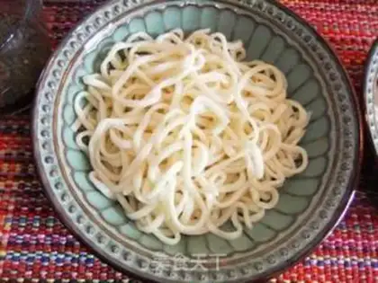 Make Pelican chicken noodles step 4