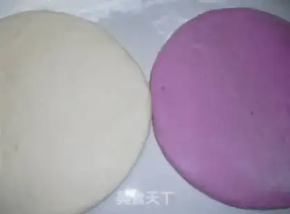 Make The fragrance of buns step 2