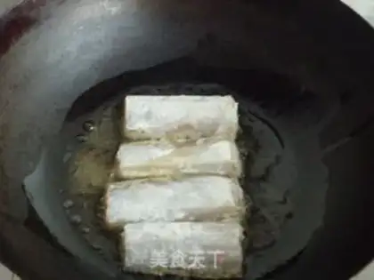 Make Jell-O fish step 4