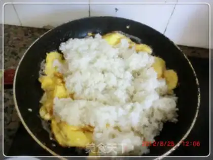 Make Meat curry fried rice step 3