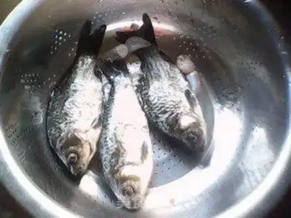 Make Dry-burned mackerel step 0