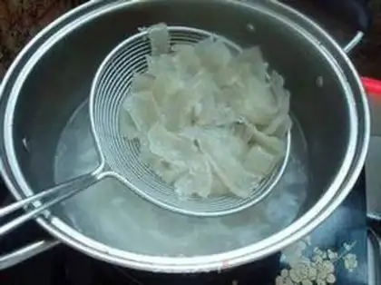 Make Pickles with pig skin step 1