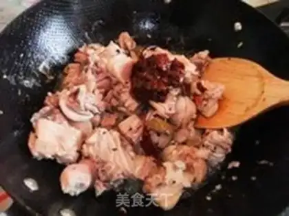Make Xinjiang chicken step 5
