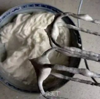 Make Microwave rainbow cake step 3