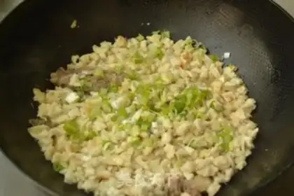 Make Cyan veal poaching step 16
