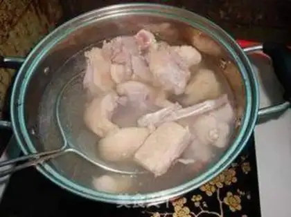 Make Pork soup step 1