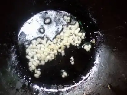 Make Garlic cabbage step 3