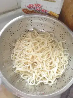 Make ♪ Rusty noodles ♪ step 0