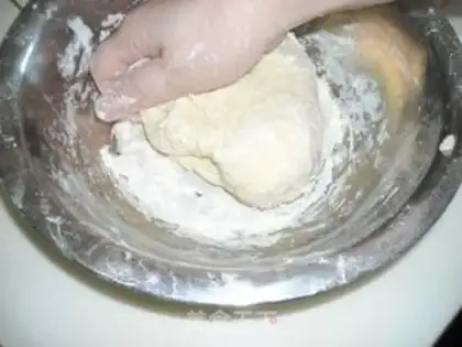 Make Fruit pizza step 1