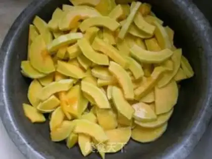 Make Pumpkin cake step 3
