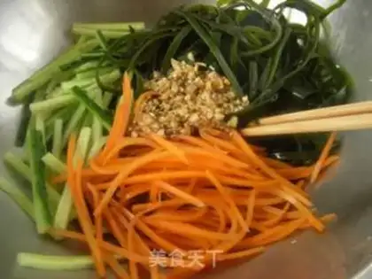 Make Garlic seaweed step 2