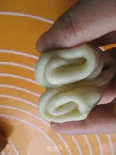 Make A pineapple taco step 14