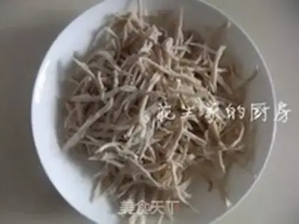 Make Spicy chicken silk step 0