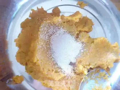 Make Pumpkin loaf step 1