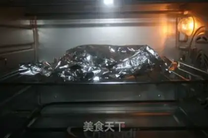 Make Tin paper roasted ribs step 3