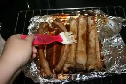 Make Tin paper roasted ribs step 4