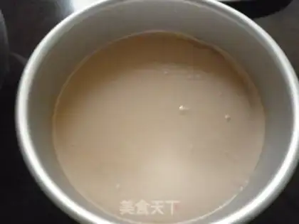Make Strawberry chocolate cake step 22