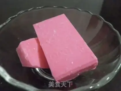 Make Strawberry chocolate cake step 27